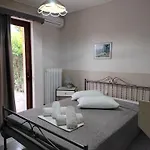 Apart-hotel Iliahtida *