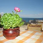 Apart-hotel Iliahtida *
