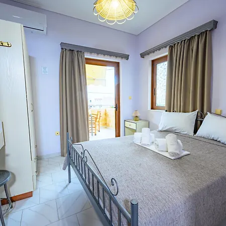 Ξενοδοχείο με διαμερίσματα Iliahtida