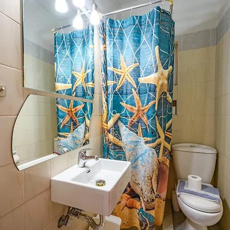 Aparthotel Iliahtida Rovies