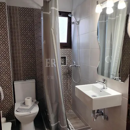 Aparthotel Iliahtida *