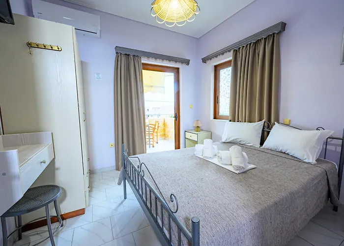 Ξενοδοχείο με διαμερίσματα Iliahtida