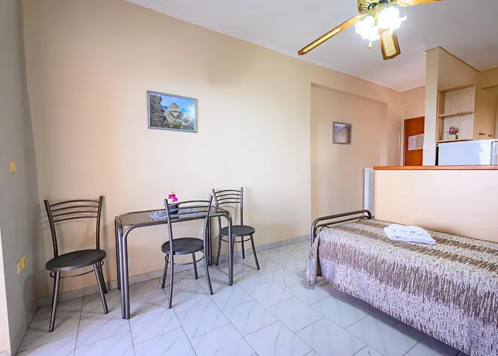 Iliahtida Ξενοδοχείο με διαμερίσματα *