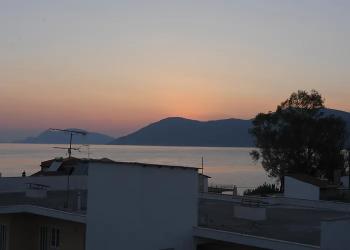 Iliahtida Ξενοδοχείο με διαμερίσματα Ροβιές